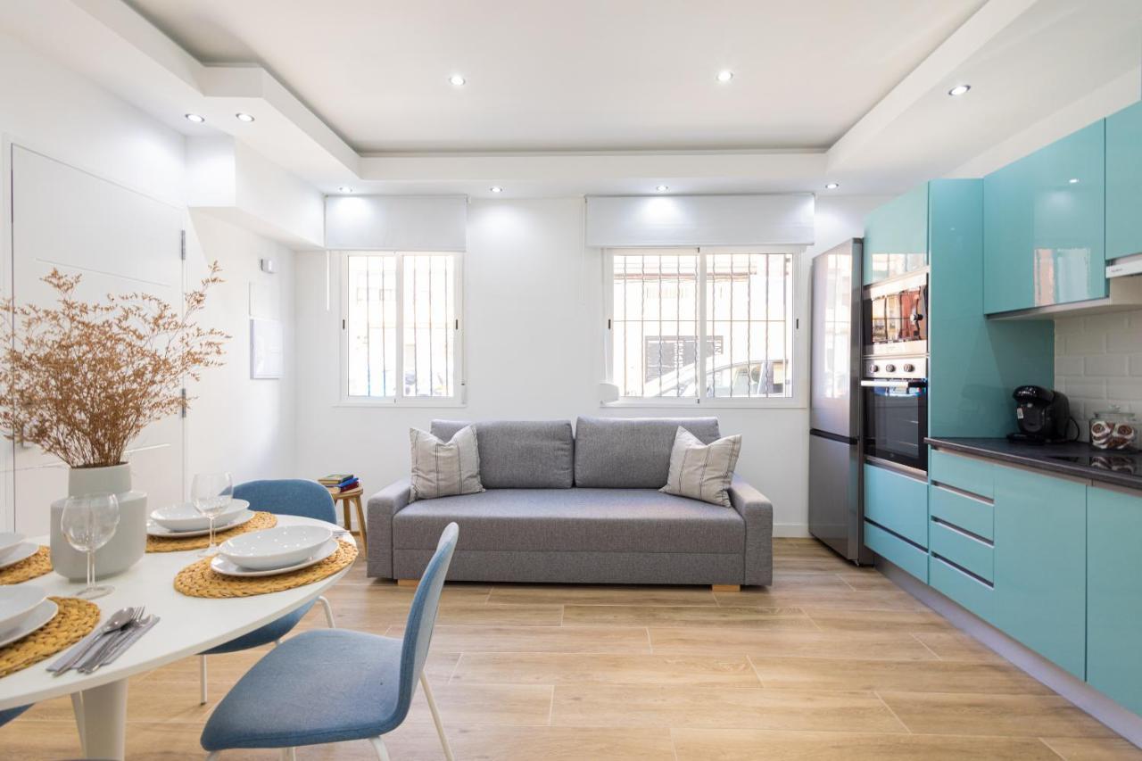 Florit Flats - The Port Avenue Apartment บาเลนเซีย ภายนอก รูปภาพ