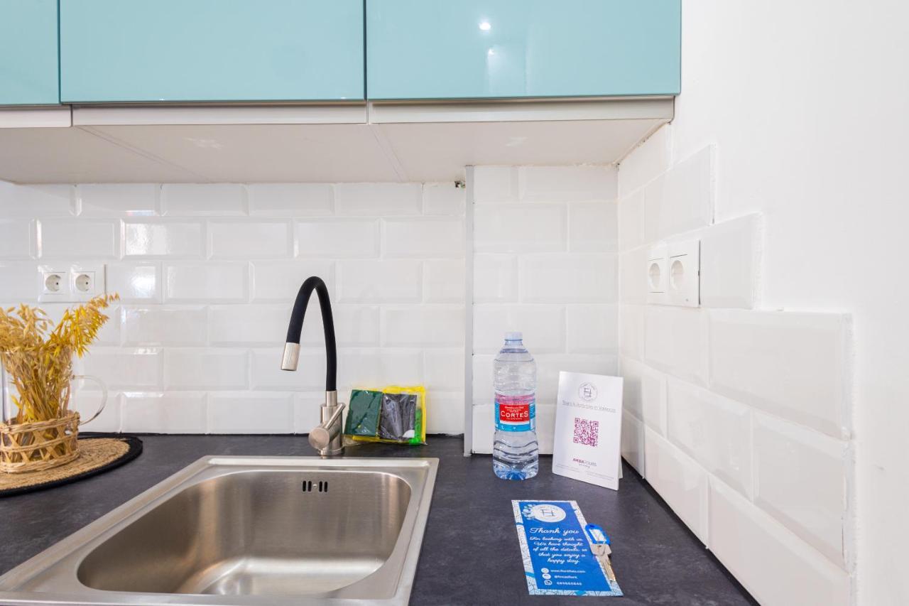 Florit Flats - The Port Avenue Apartment บาเลนเซีย ภายนอก รูปภาพ